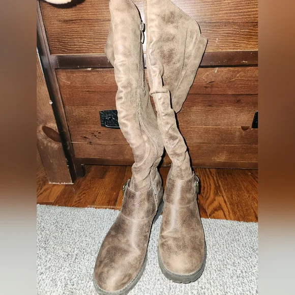 Womens brown boots - Picture 4 of 4